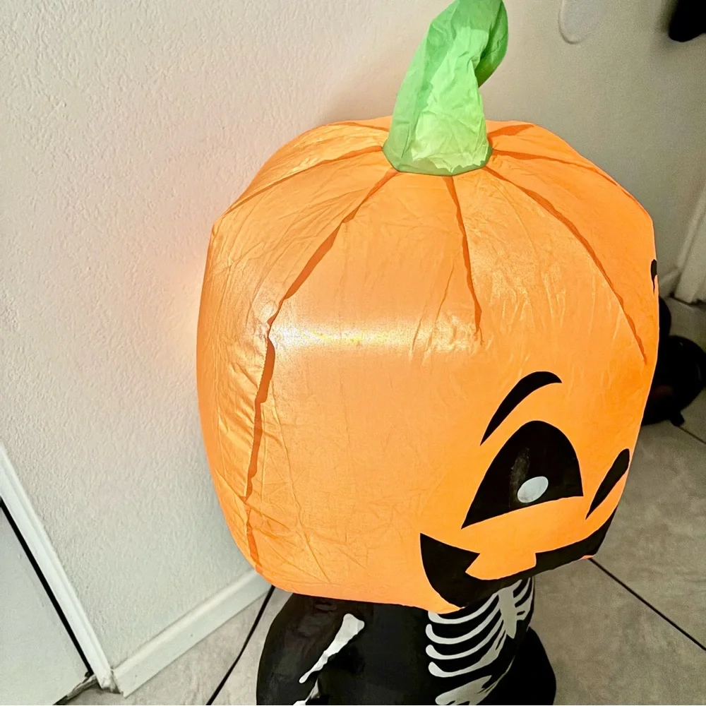 3.5ft. Gemmy Airblown Inflatable Happy Pumpkin Boy Skeleton Halloween Holiday‎